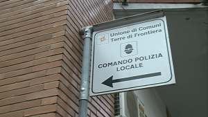 2015_02_04_polizia_locale_uggiate_trevano