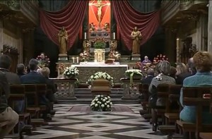 I funerali di Ennio Neri nella basilica del Crocifisso di Como