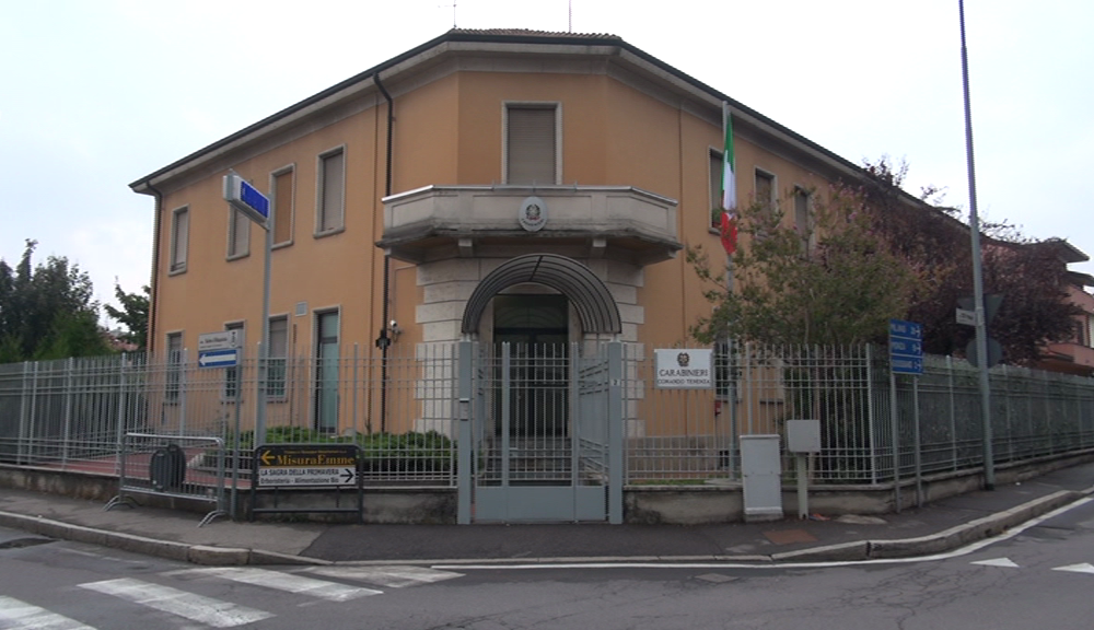 Spaccio di droga: arrestata un’intera famiglia (marito, moglie e figlio) di Cabiate