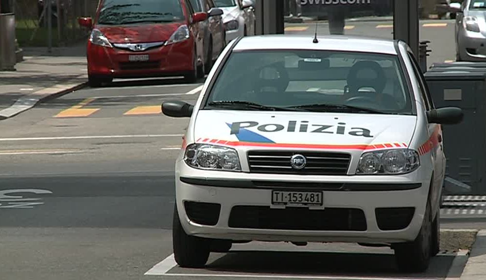 Canton Ticino, rapina a mano armata a Stabio: l’identikit dei banditi