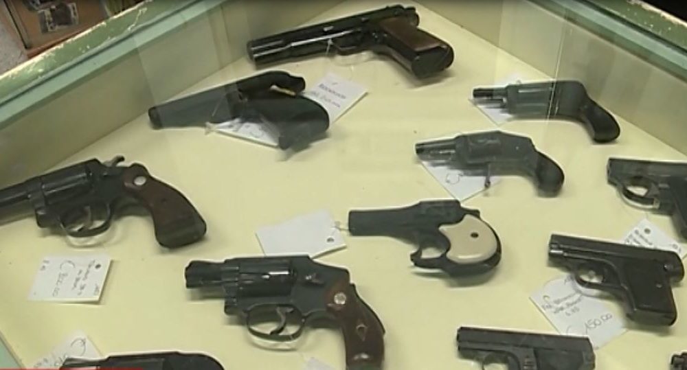 Armi contro furti e rapine,  comaschi divisi sulla legittima difesa