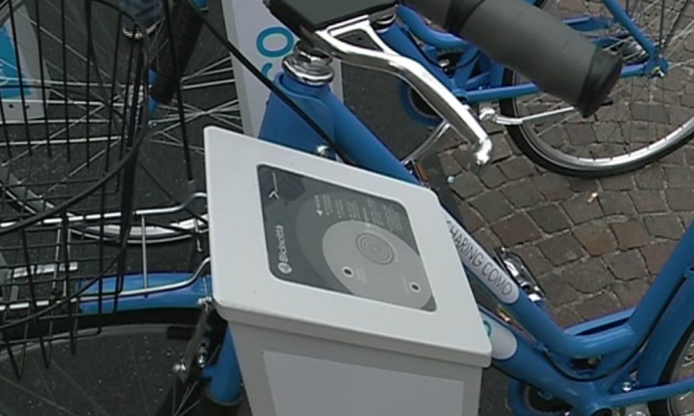 Bike sharing a Como e Cernobbio, prezzi agevolati per l’acquisto di abbonamenti