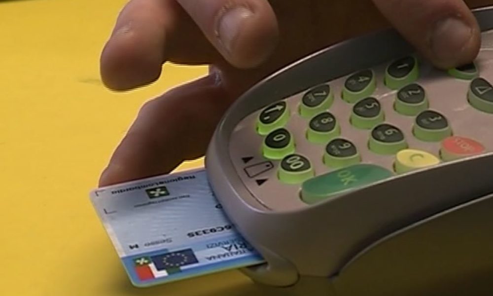 Carta sconto, Regione contro Europa. Mattinzoli: “Difendiamo il bonus carburante”