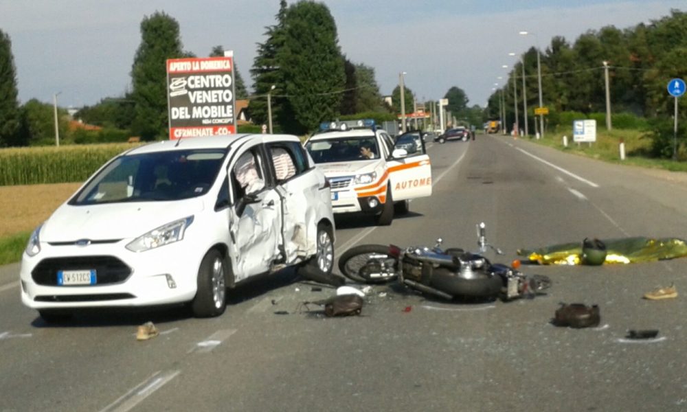 Scontro auto moto a Lomazzo: muore motociclista