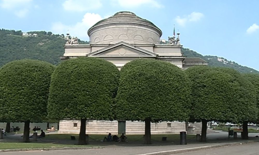 Como, Tempio Voltiano aperto a metà. Spesa per i lavori quantificata, ma i soldi non sono a bilancio