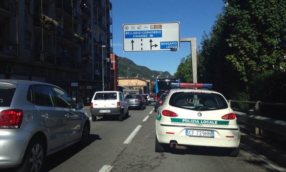 Como, via Napoleona: lavori in notturna da questa sera