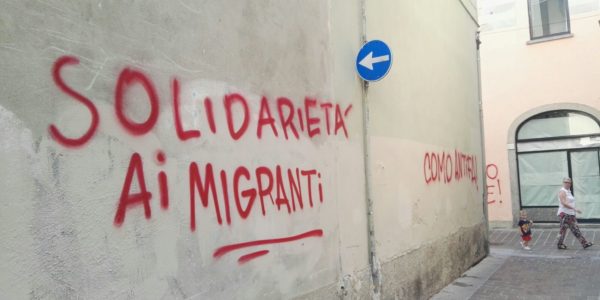 vandali-cie-como-migranti-3 (1)