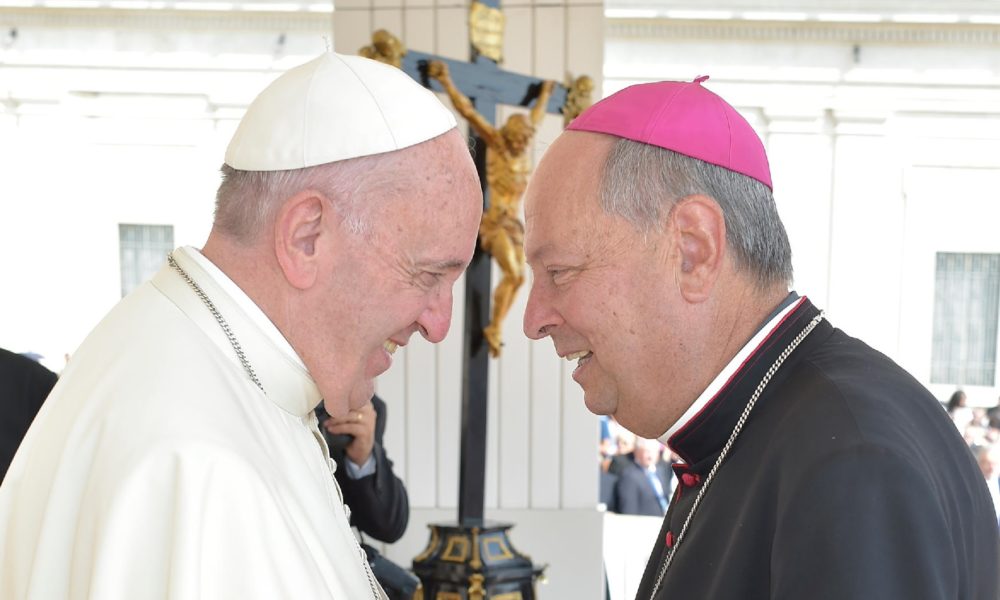 La Caritas di Como gestisce 2.500 migranti. L’appello del vescovo: “Servono nuovi spazi”