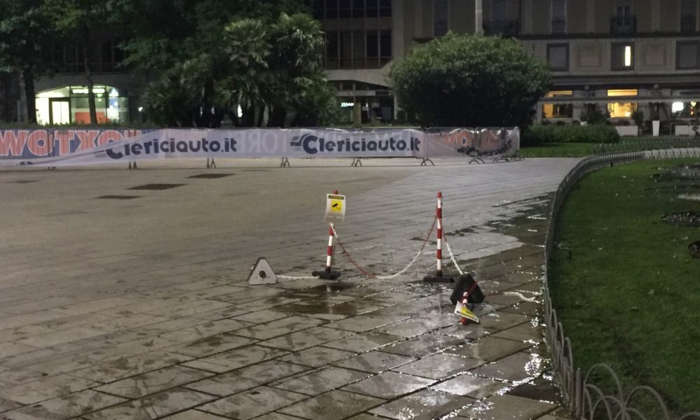 VIDEO Magnifico scherzo: finto mistero di un Pinocchio scomparso. Audace colpo di Mr. Savethewall