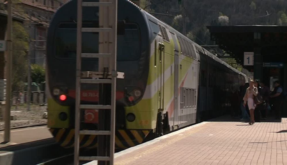 Controllori aggrediti, la Lega chiede militari e telecamere sui treni