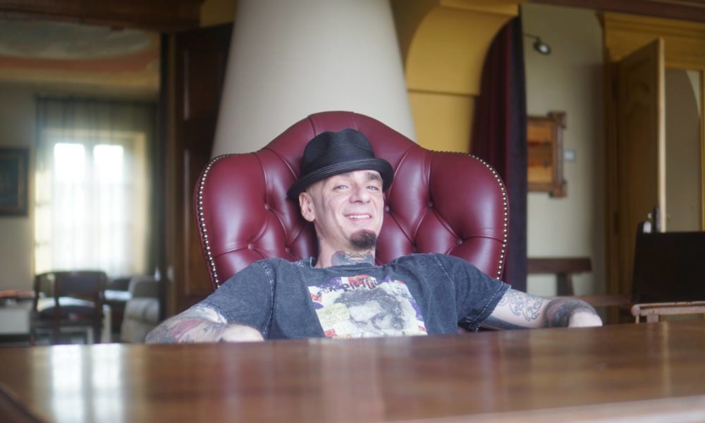 J-Ax a Como: il papà dell’hip-hop italiano sabato al Made Club