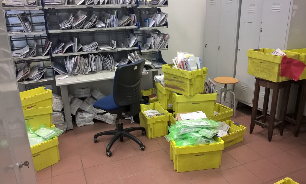 VIDEO Poste nel caos, valanga di segnalazioni. Cittadini sul piede di guerra