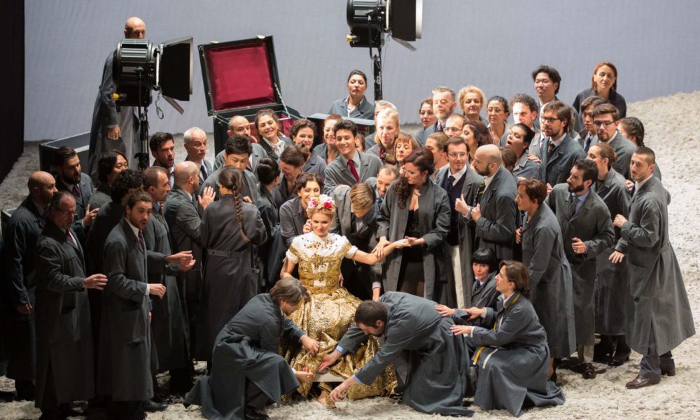 OperaLombardia, domani al Sociale la Traviata di Alice Rohrwacher