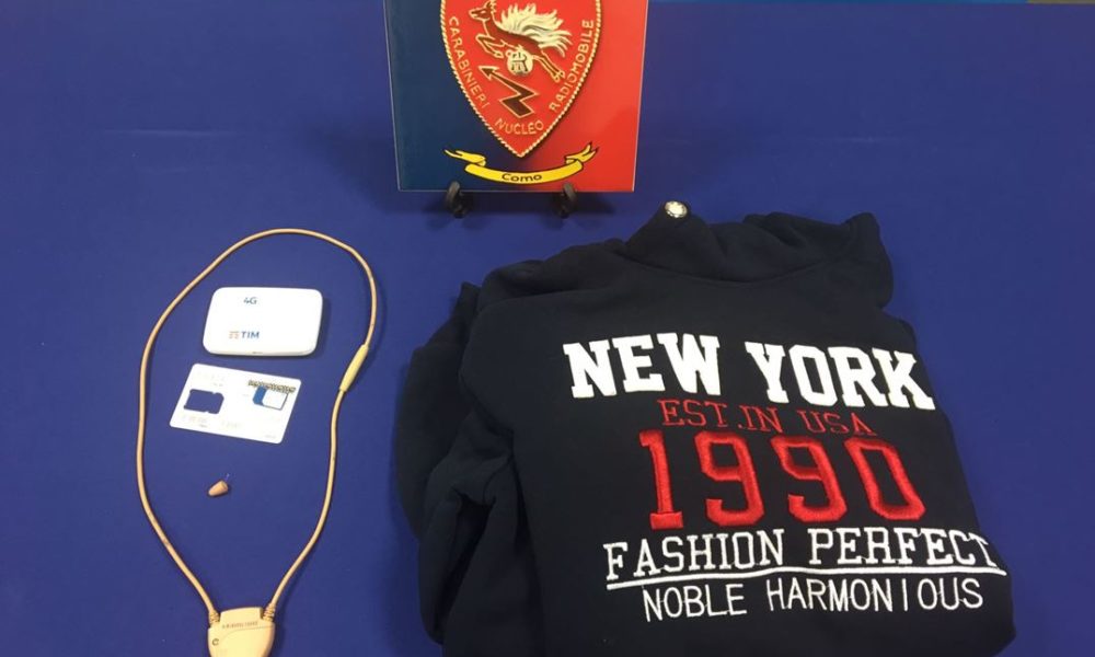 Telefonino sotto la felpa e dispositivo wireless negli slip per superare l’esame della patente. Denunciato 34enne