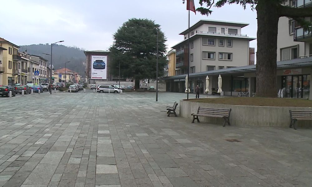 VIDEO Viaggio nella storica roccaforte del centrosinistra. Albate (oggi) un quartiere rosso sbiadito