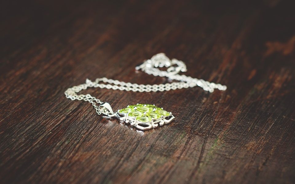 Olgiate Comasco: furto di gioielli in casa, badante condannata