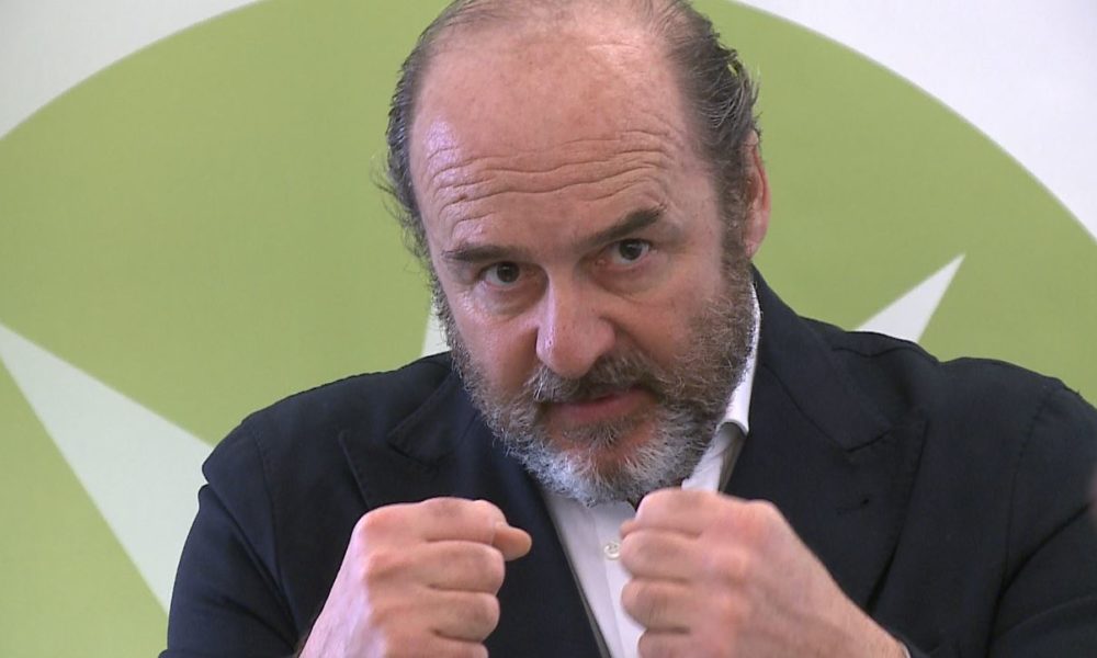 La prima uscita politica di Traglio: attacco a Maroni e difesa di Lucini