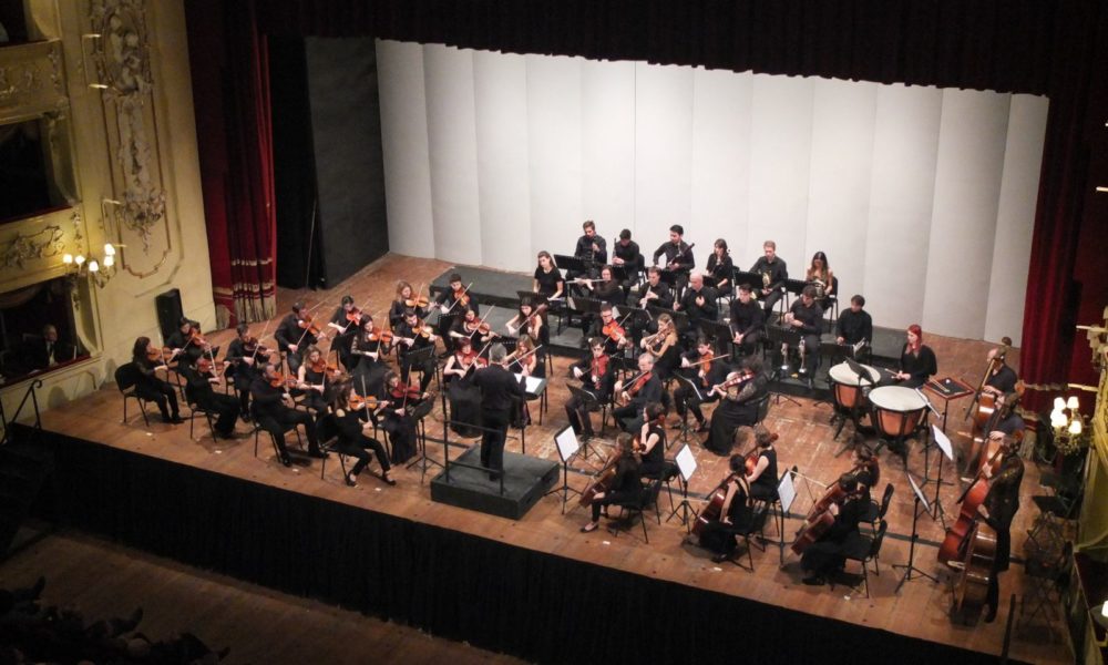 “La filarmonica e i suoi solisti”, ultimo appuntamento Off al Sociale di Como