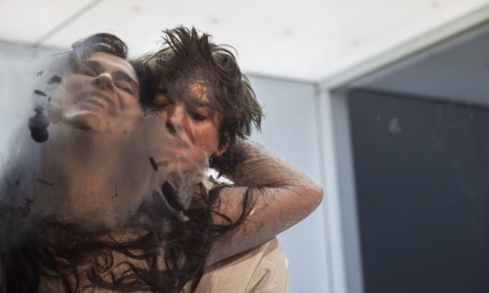 Teatro Sociale, in scena Fedra di De Rosa con un’incredibile Laura Marinoni