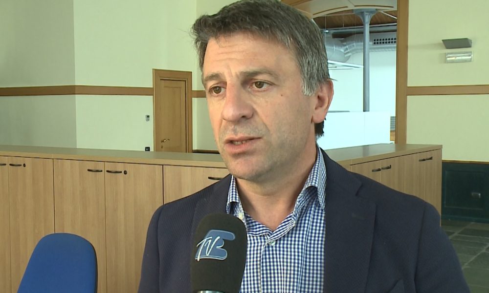 VIDEO Musica spenta in centro alle 19.30, Gaddi: “Como non è dei residenti, vigili si rifiutino”