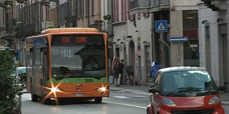 Un autobus a Como