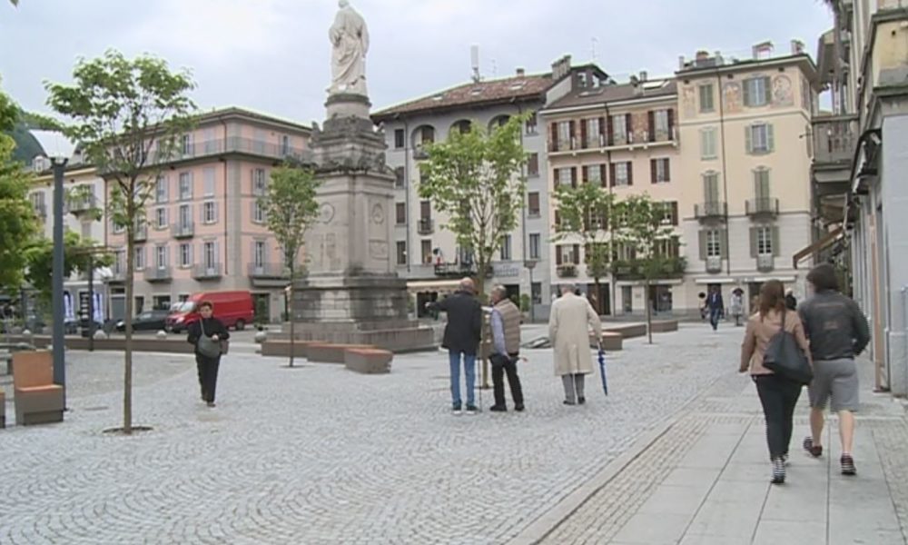 Como città turistica e la movida silenziata: musica spenta in piazza alle 19.30
