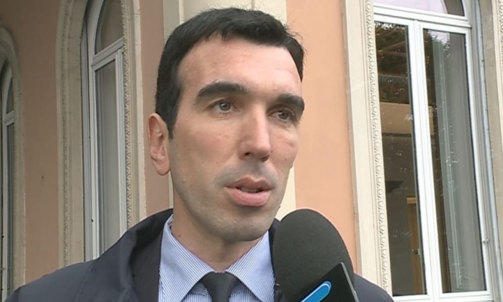 Il ministro Martina a Vertemate incontra la categoria: “L’agricoltura settore chiave”