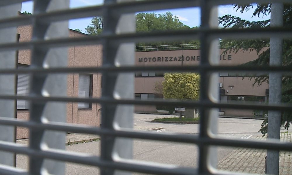 Inchiesta su patenti facili, abilitazioni Adr congelate e analisi degli esami dei camoionisti