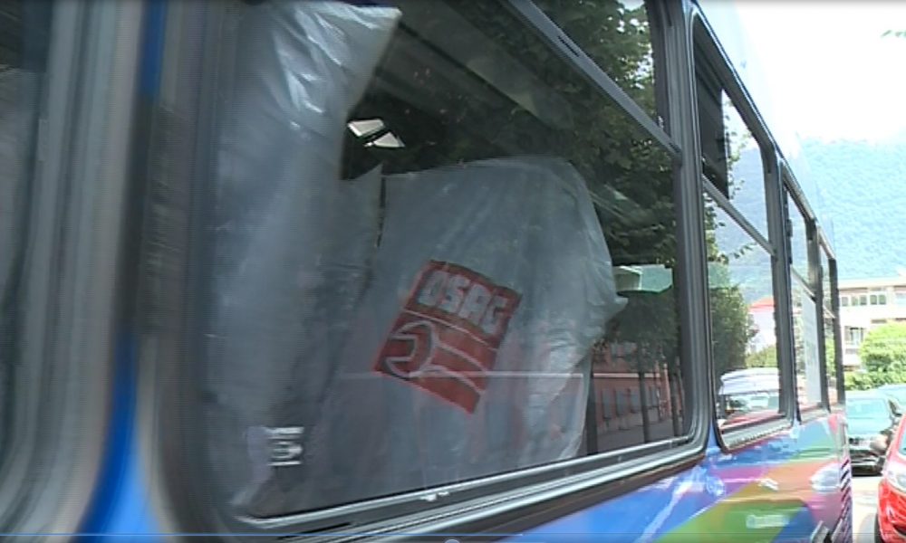 La Prefettura cerca pullman e minibus per portare a Como i migranti dall’hub di Bresso