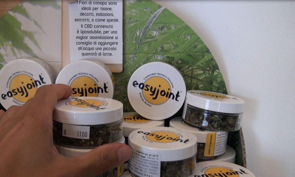 Easy Joint: la cannabis leggera e legale a due passi da Como. Boom di vendite