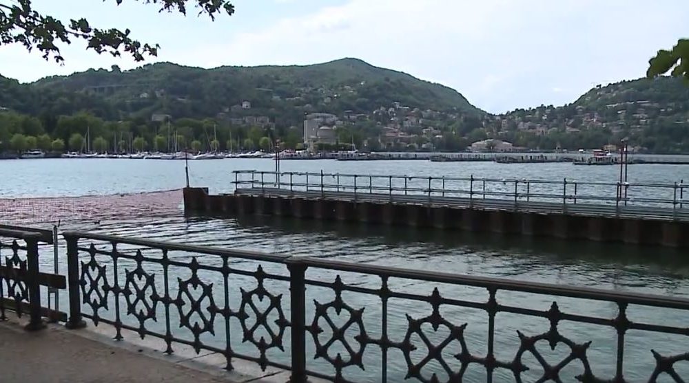 VIDEO E tornammo a riveder il lago: via anche le grate. Inaugurazione della passeggiata il 30 giugno