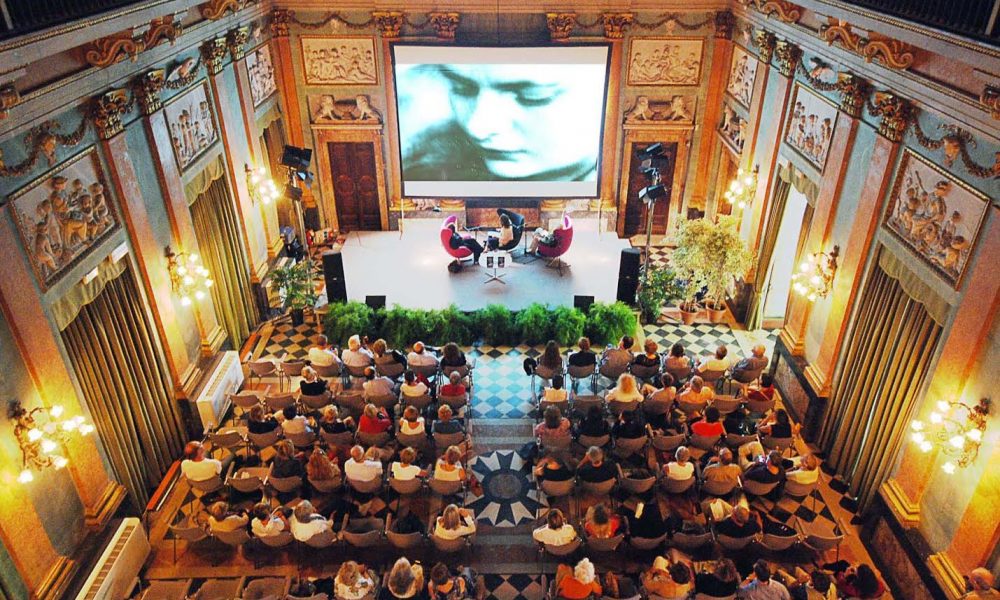 Como, “Diamo i numeri”: da domani al 24 giugno torna Parolario. Cento appuntamenti in programma