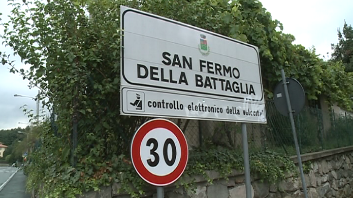 San Fermo della Battaglia, investito nella piazza centrale l’ex sindaco Venegoni