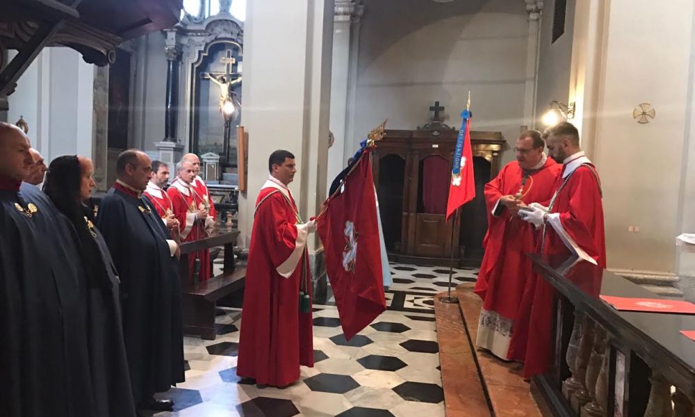 Como, chiesa di San Giorgio: la Benedizione della bandiera del Vicariato degli Ordini  Dinastici della Real Casa di Savoia
