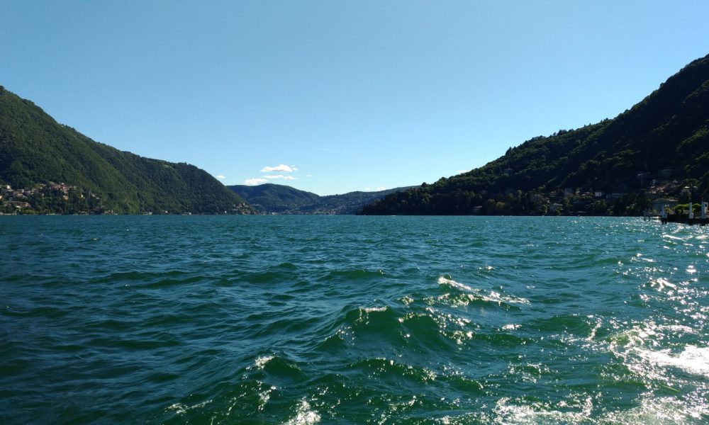 Le conseguenze del riscaldamento globale: sale la temperatura delle acque del Lario, i danni alla pesca