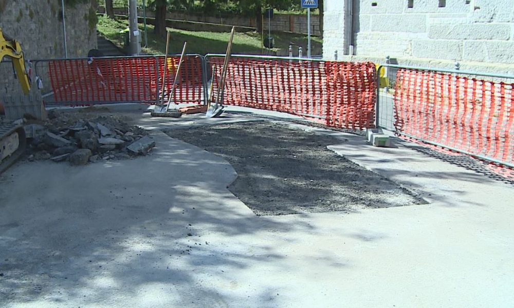 Lavori a Sant’Abbondio, le indagini sul piazzale slittano a settembre