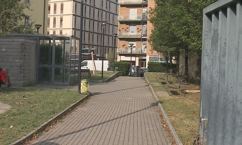 Spaccio a Como, ghanese arrestato ai giardinetti di via Italia Libera