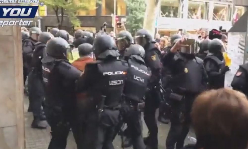 Referendum Catalogna, Salvini a Etv: “Madrid e l’Europa devono vergognarsi”