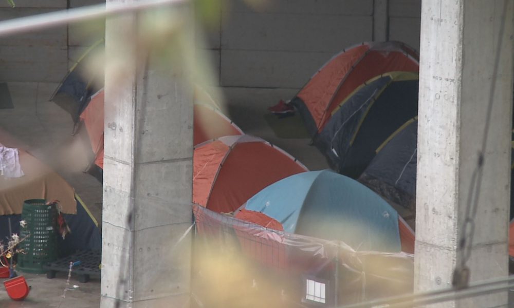 Valmulini, accampamento abusivo: nulla è cambiato. Si accende il dibattito in consiglio