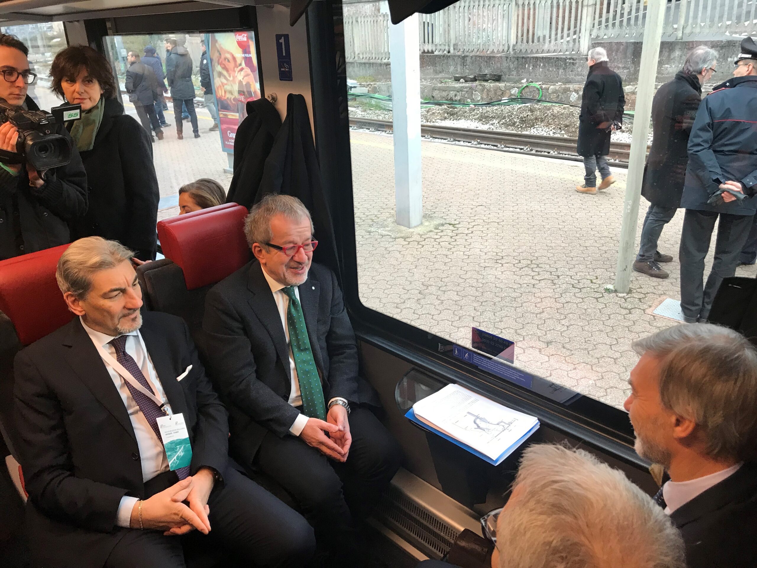 Inaugurata La Linea Ferroviaria Arcisate Stabio Da Como A Varese In 41 