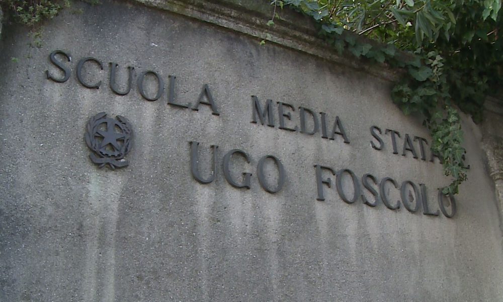Furto alla scuola media Foscolo: lettera-sfogo della preside