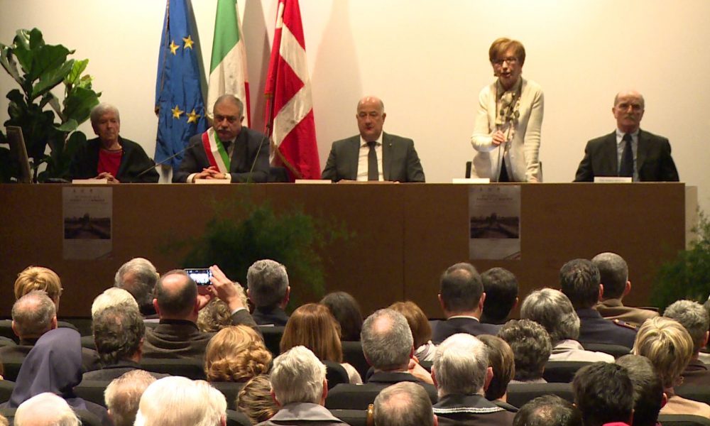 Como, celebrata la Giornata della Memoria. Consegnate le onorificenze ai familiari di alcuni deportati comaschi