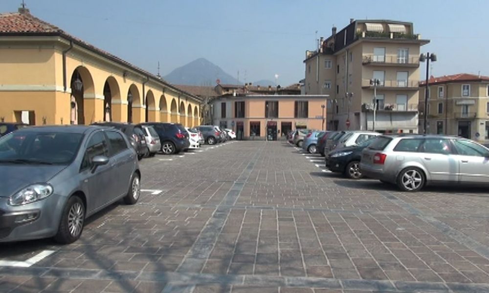 Confesercenti al sindaco di Erba: “Rinunci al mercato di Forte dei Marmi”