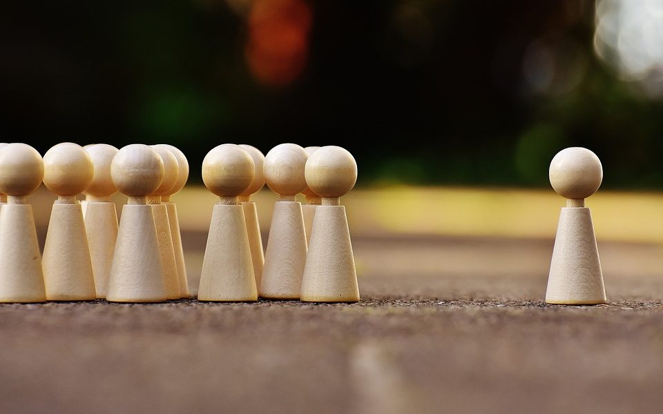 Bullismo e cyberbullismo, laboratori didattici nelle scuole in provincia di Como