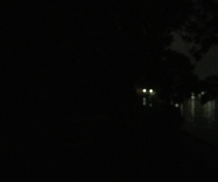 Passeggiata verso Villa Olmo al buio, Palazzo Cernezzi: “La luce dovrebbe tornare entro Pasqua”