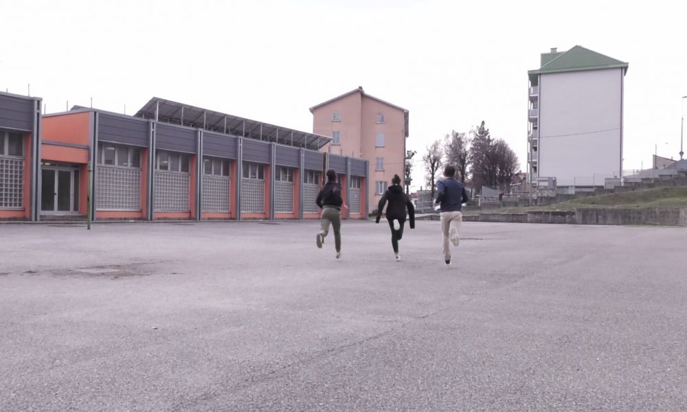 Progetto “Un campo, una scuola, un quartiere”, raccolta fondi per riqualificare la struttura sportiva dell’Istituto di Como Rebbio