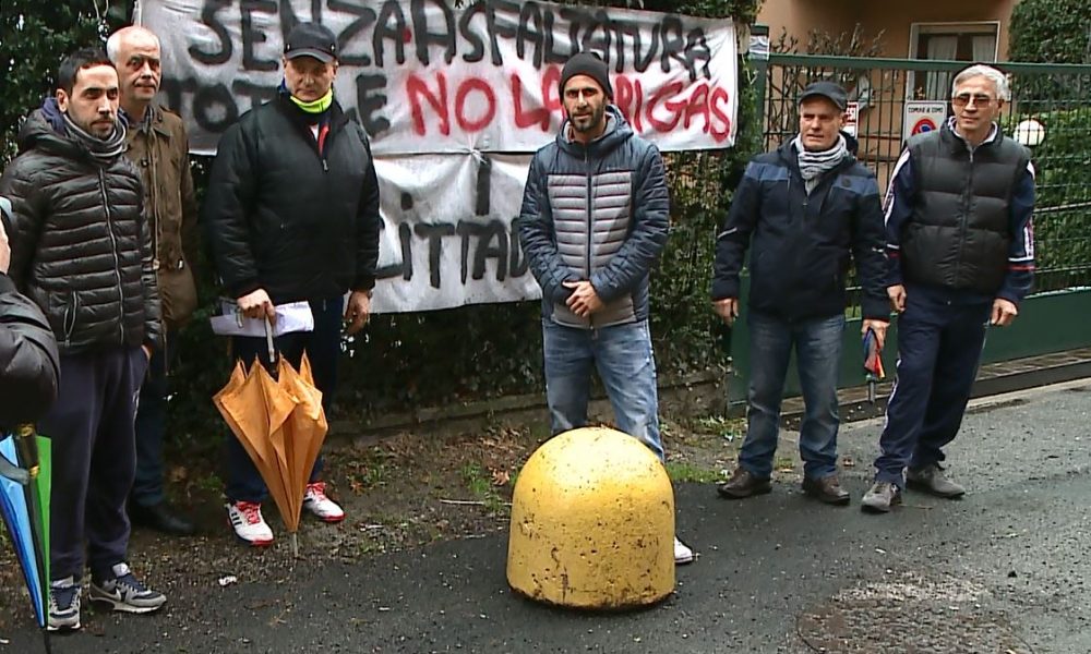 Sagnino, residenti di via Papini pronti a bloccare i lavori per la rete del gas