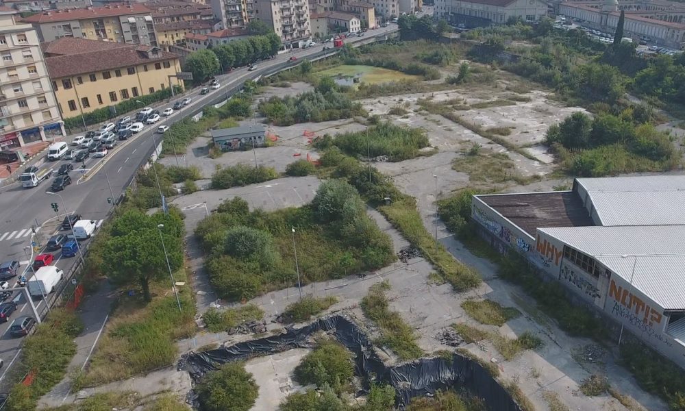 Area Ticosa, un anno per la bonifica. Si allontana il parcheggio