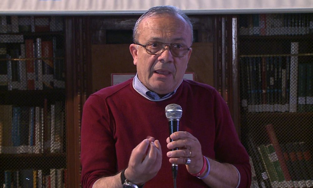 Liceo Volta, la testimonianza del fratello di Peppino Impastato: “Un messaggio educativo di cui i ragazzi hanno bisogno”