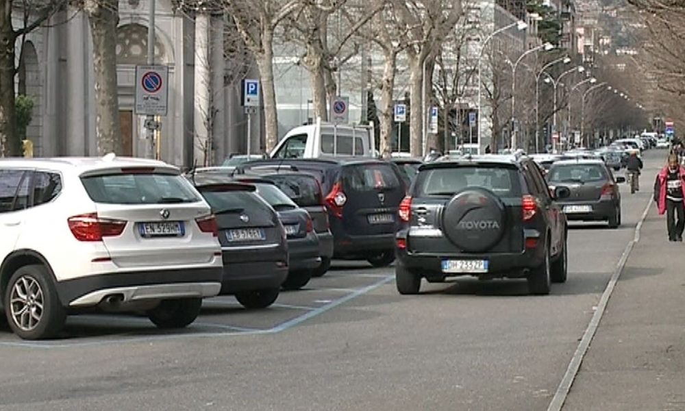 Posteggi in viale Varese, spunta una nuova proposta: lunedì i dettagli